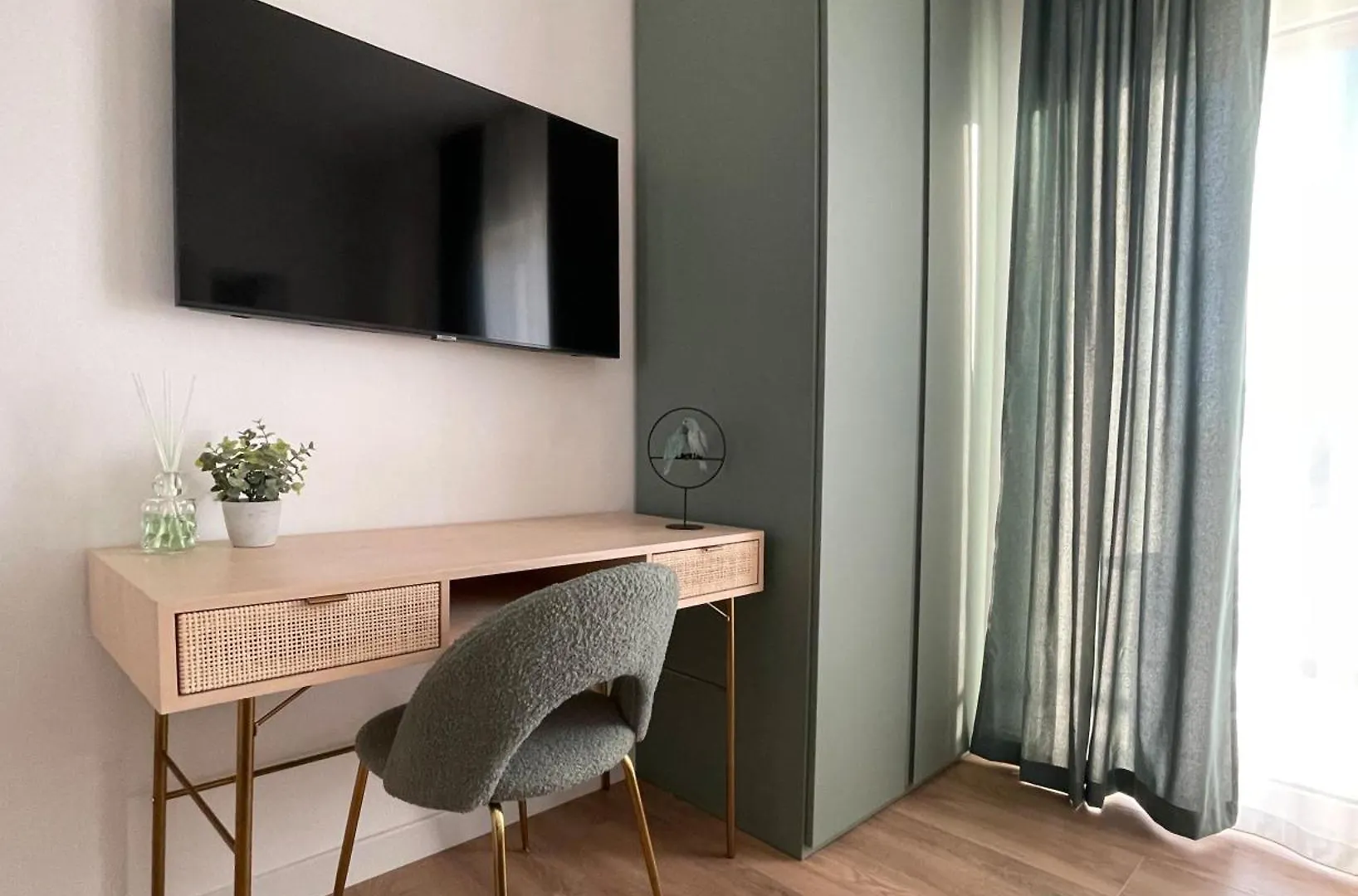 B&B Domus Teano Luxury Rooms Rome