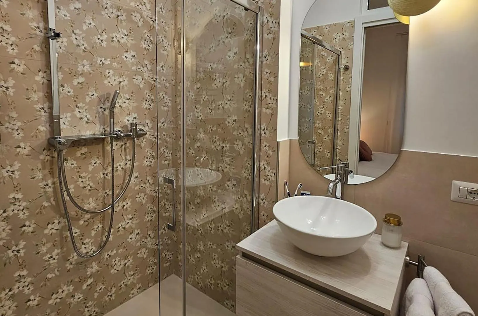 B&B Domus Teano Luxury Rooms Rome 0*,  Italy