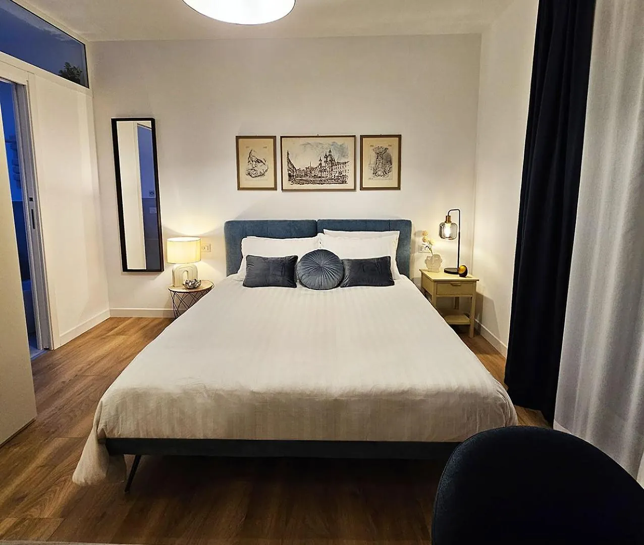 B&B Domus Teano Luxury Rooms Rome Bed & Breakfast