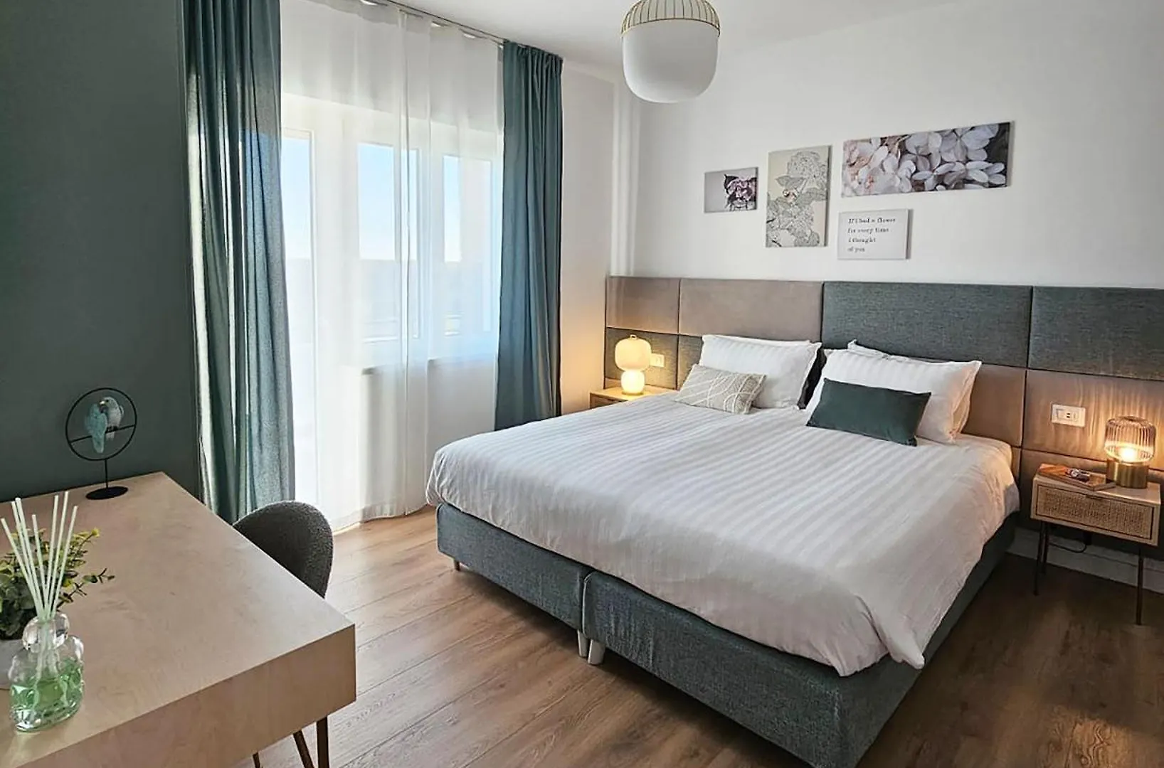 Bed & Breakfast B&B Domus Teano Luxury Rooms Rome